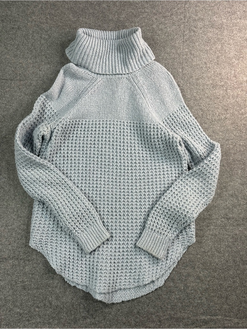 Abercrombie & Fitch Waffle Knit Turtleneck Sweater Gray Size S
